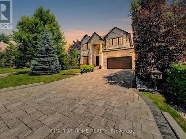 House for sale in Mississauga, Ontario