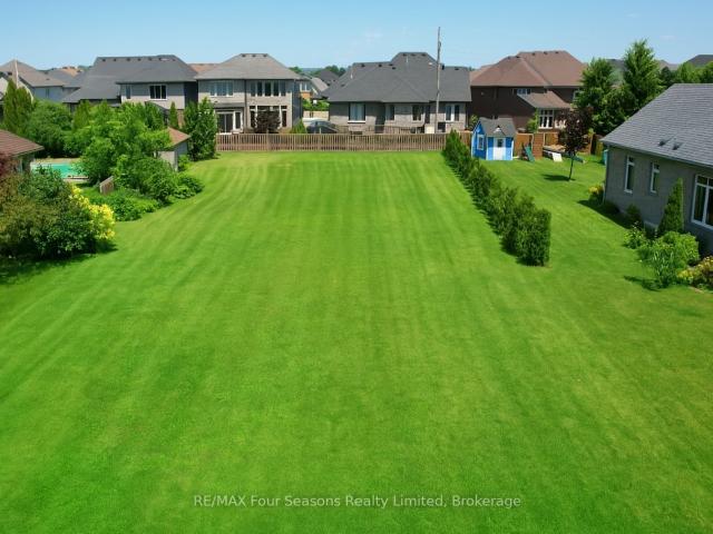 House for sale in Ontario