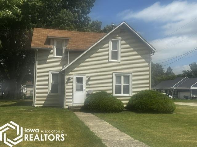 House for sale in Britt, Iowa