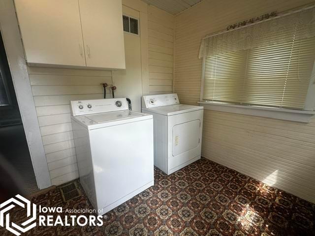 House for sale in Britt, Iowa