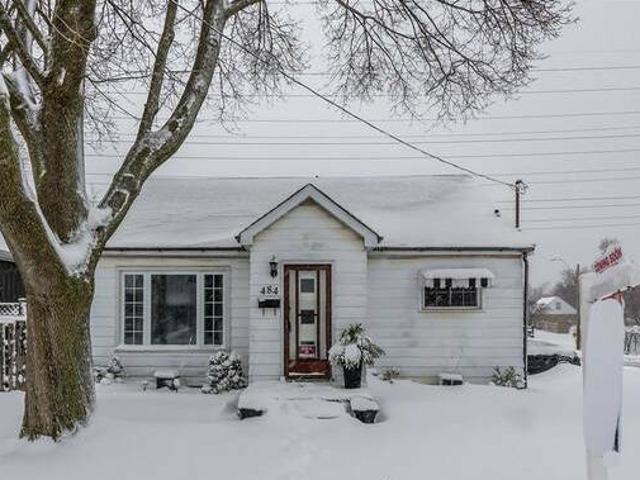 House for sale in Hamilton, Ontario