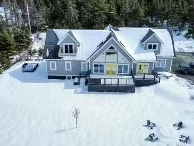 House for sale in Foxtrap, Newfoundland And Labrador
