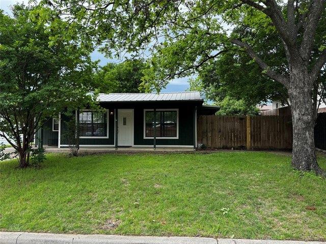 House for sale in Stephenville, Texas