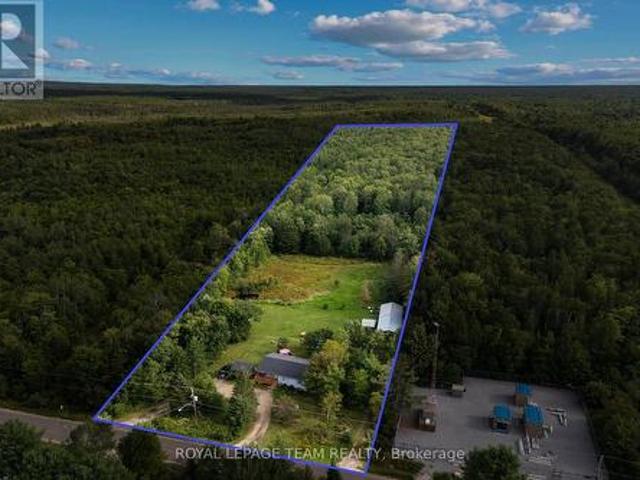 House for sale in Renfrew, Ontario