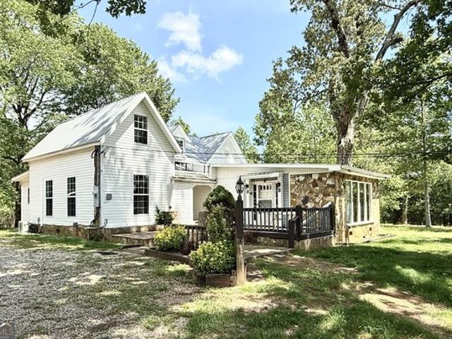 House for sale in Clarkesville, Habersham County