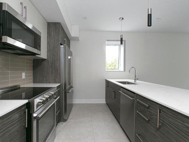 Apartment for rent in St. Leonard's, Quebec