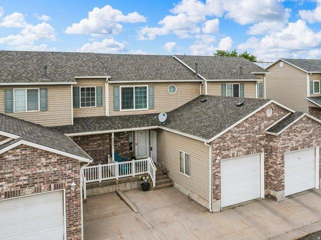 Townhouse for sale in Roy, Utah
