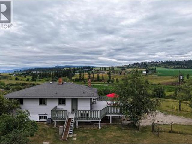 House for sale in Spallumcheen, British Columbia