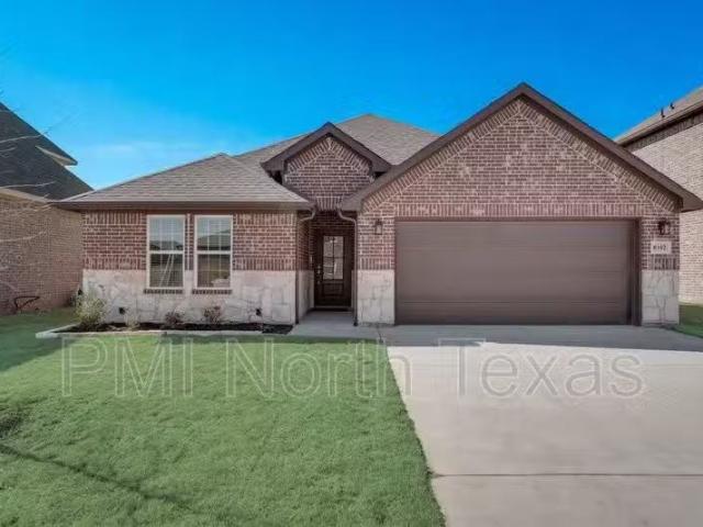 House for rent in Bonham
