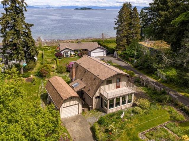 House for sale in Denman Island, British Columbia