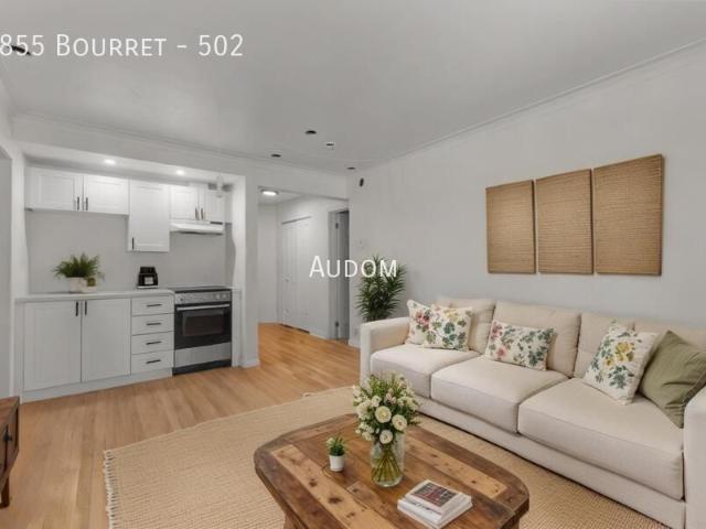Apartment for rent in St. Leonard's, Quebec