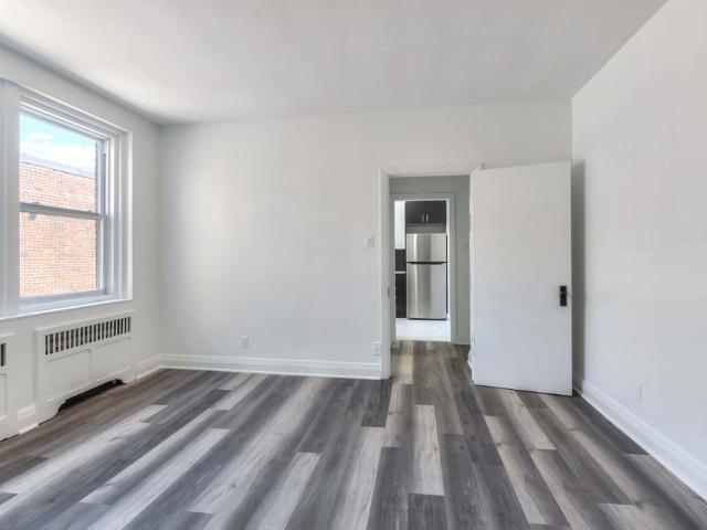 Apartment for rent in St. Leonard's, Quebec