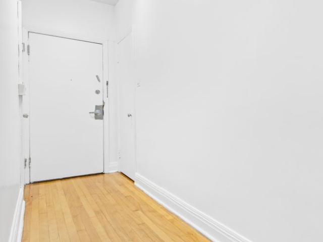 Apartment for rent in St. Leonard's, Quebec