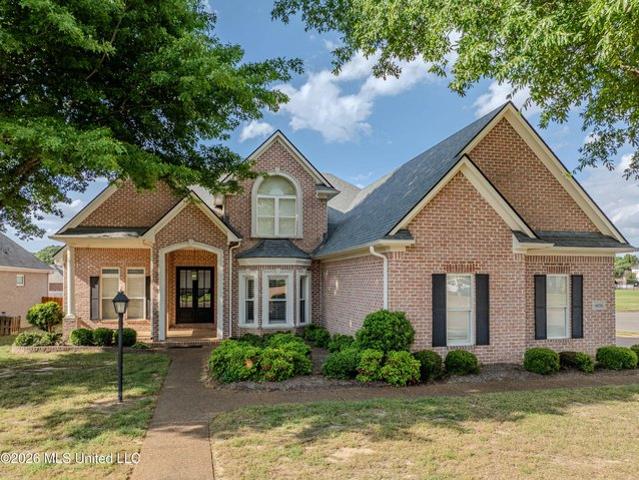 House for sale in Nesbit, Mississippi