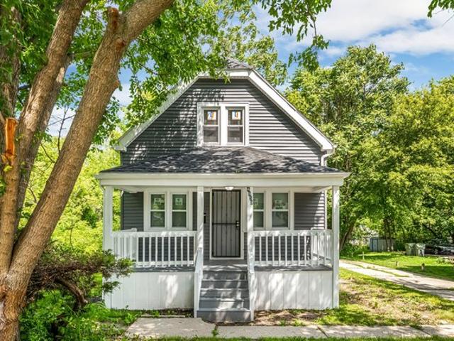 House for sale in Milwaukee, Wisconsin