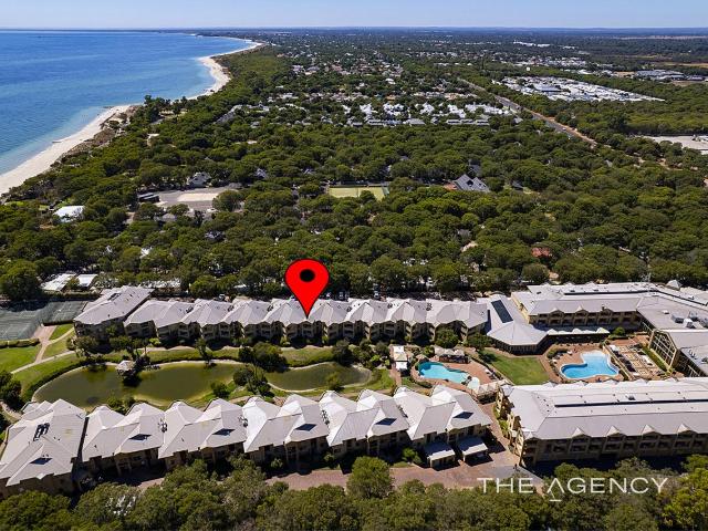 Apartment for sale in Broadwater, Western Australia