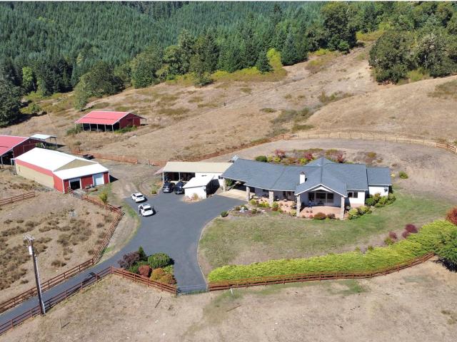 House for sale in Yoncalla, Oregon
