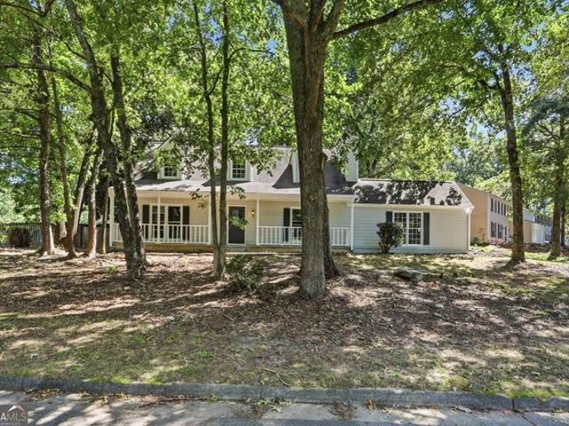 House for sale in Roswell, Fulton County
