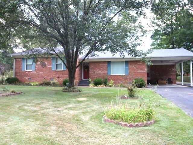 House for sale in Huntingdon, West Tennessee