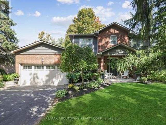 House for sale in Oakville, Ontario