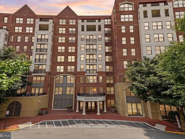 Condo for sale in Virginia