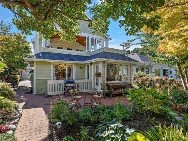 House for sale in Esquimalt, British Columbia