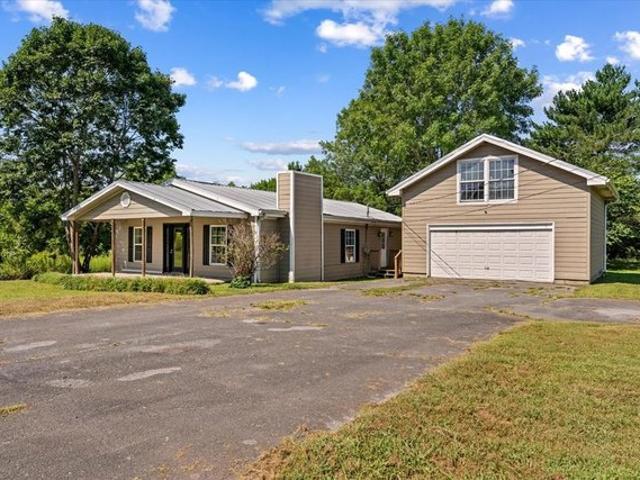 House for sale in Tunnel Hill, Georgia
