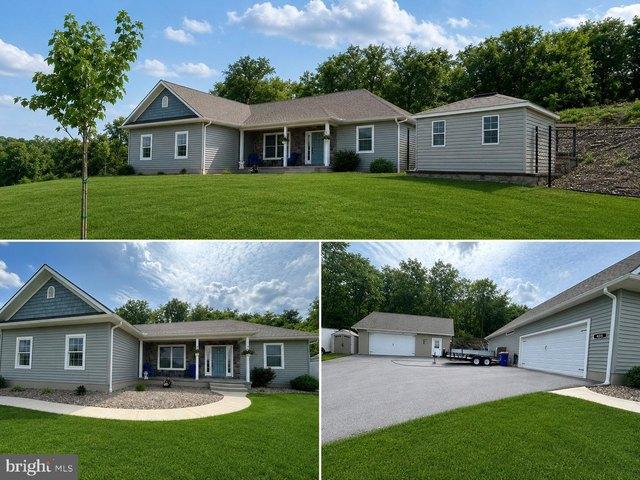 House for sale in Hummelstown, Pennsylvania