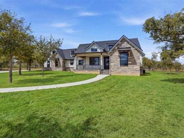 House for sale in Gonzales, Gonzales County