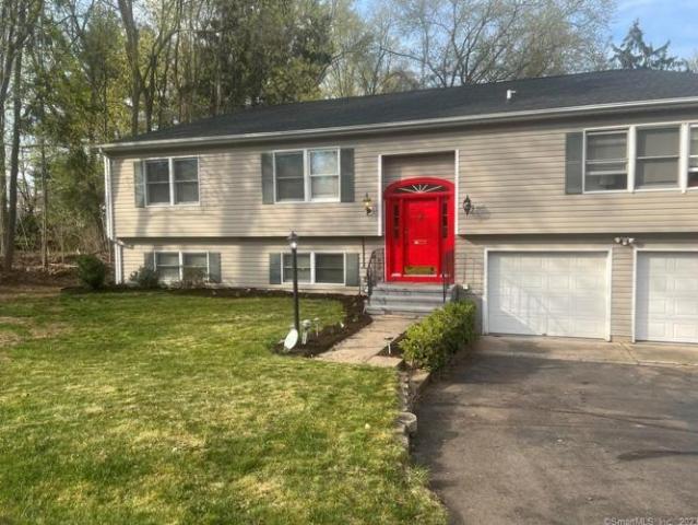 House for sale in Hamden, Connecticut