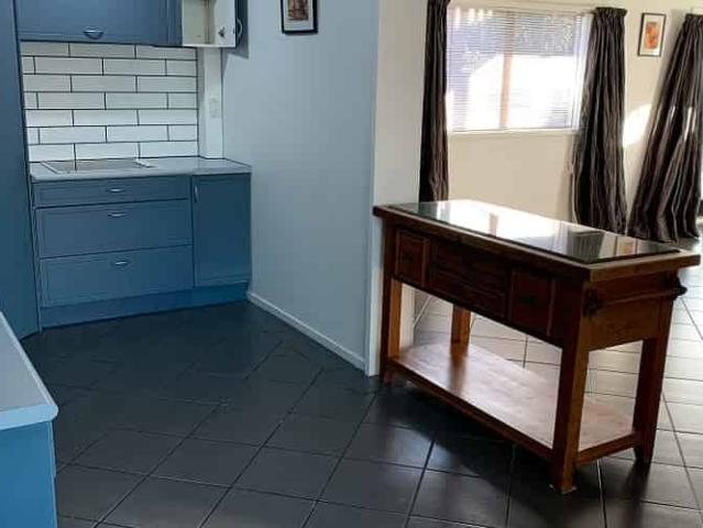 House for rent in Oratia, Oroua County