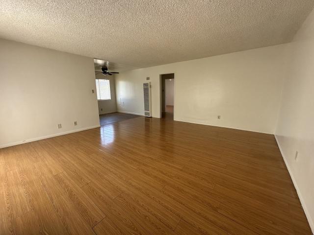 Apartment for rent in Montclair, California