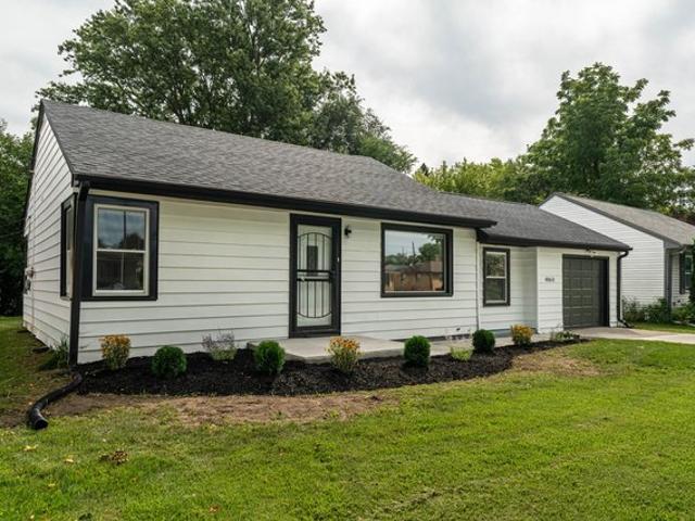 House for sale in Milwaukee, Wisconsin