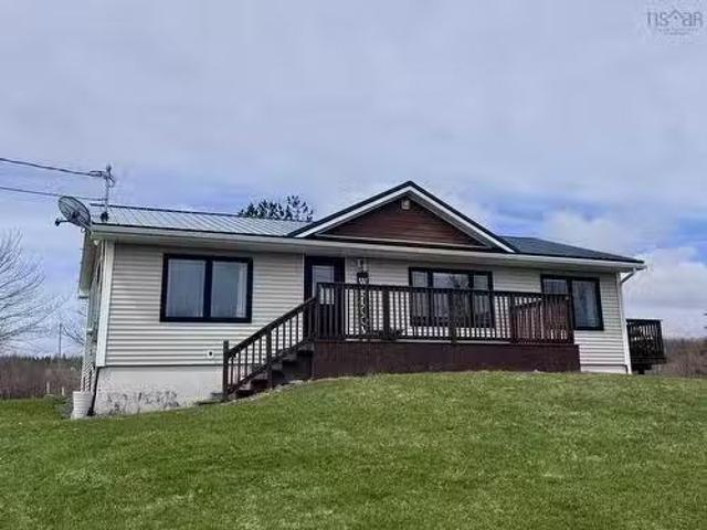 House for sale in Lower South River, Nova Scotia