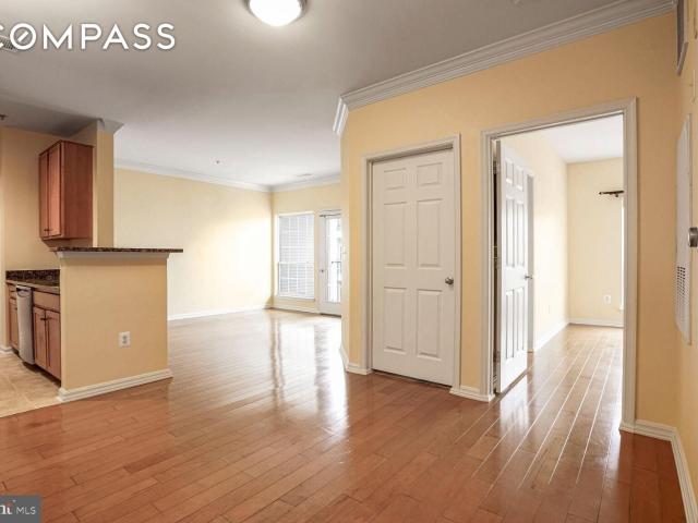 Condo for sale in Alexandria