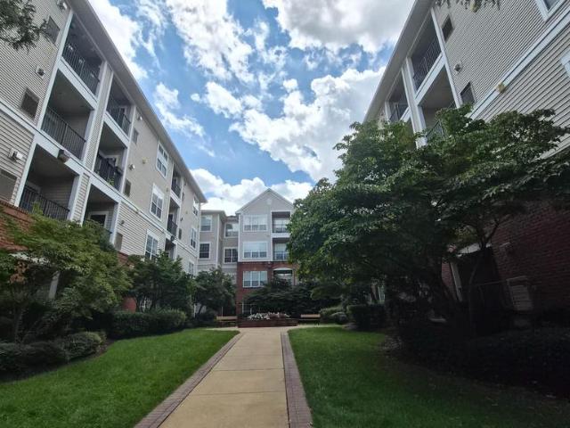 Condo for sale in Virginia
