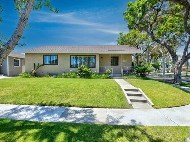 House for sale in Lakewood, California