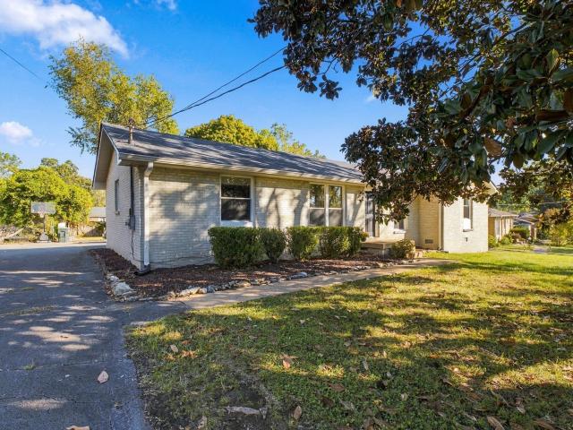 House for sale in Sherwood Forest, Nashville