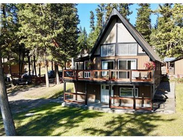 House for sale in 108 Mile Ranch, British Columbia