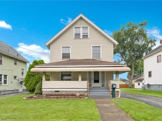 House for sale in Struthers, Ohio