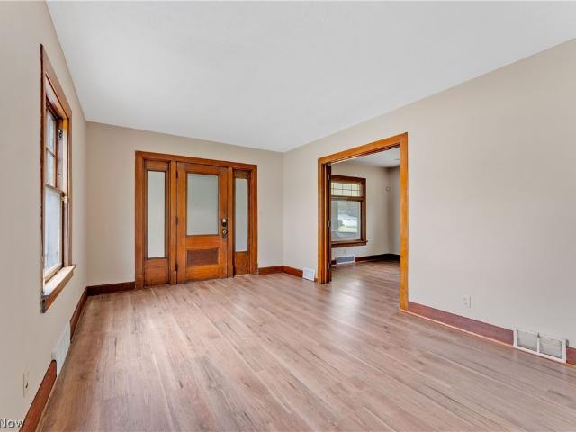 House for sale in Struthers, Ohio