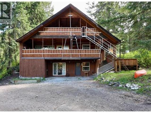 House for sale in Parson, British Columbia