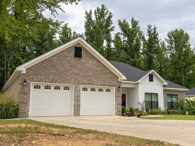 House for sale in Killen, Alabama