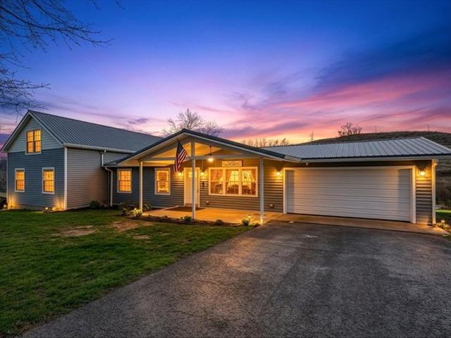 House for sale in Bridgeport, West Virginia