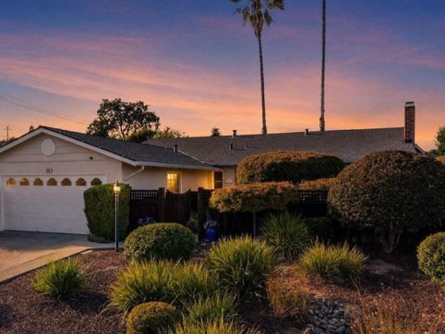 House for sale in College Park, Pleasant Hill