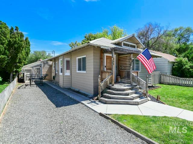 House for sale in Oregonia