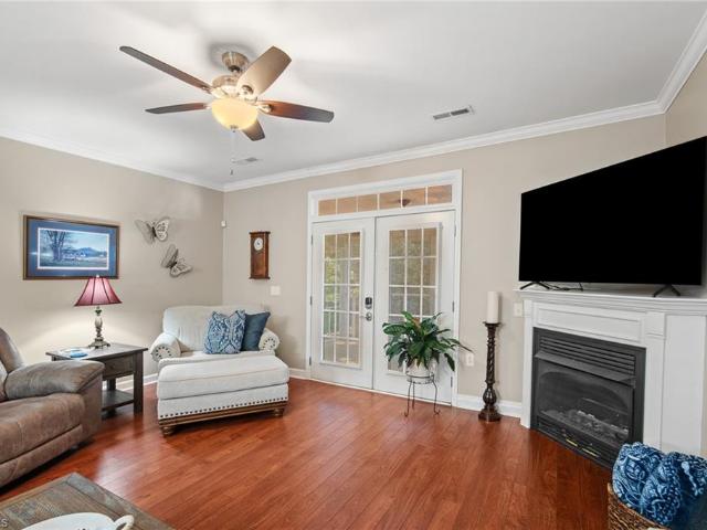 Townhouse for sale in Clemmons, North Carolina
