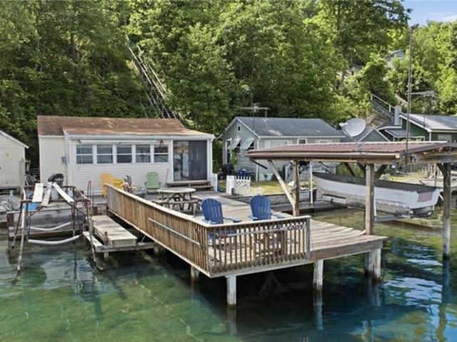 House for sale in Himrod, New York