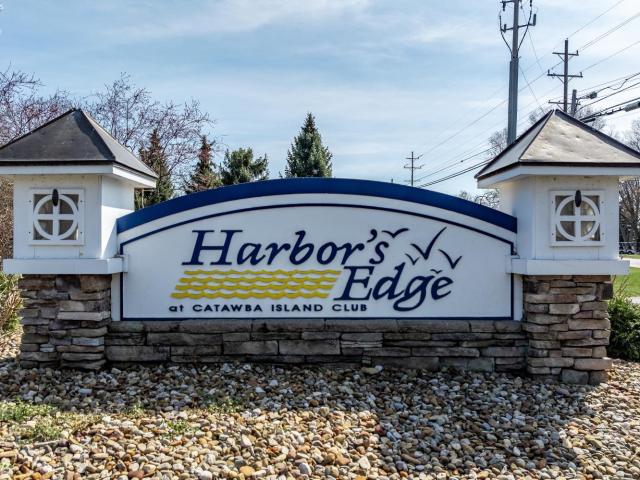 Condo for sale in Harbor's Edge, Port Clinton