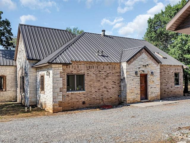 House for sale in Marietta, Oklahoma